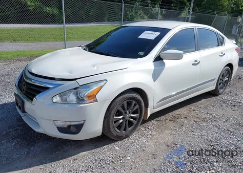 2015 Nissan Altima 2.5 S from USA, damaged, VIN 1N4AL3AP6FC216795